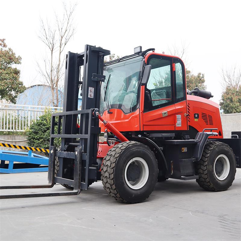 Chariot élévateur tout terrain YC 3000 KG