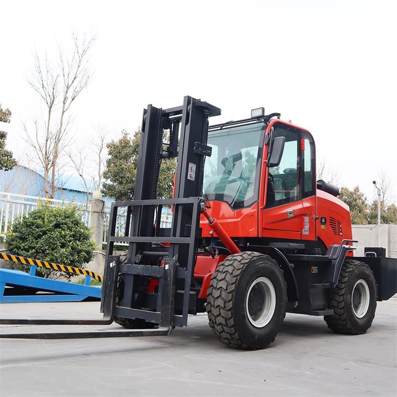 Chariot élévateur tout terrain YC 3000 KG