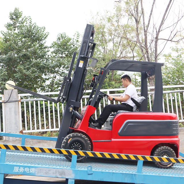 Prix ​​​​du chariot élévateur électrique 3 T